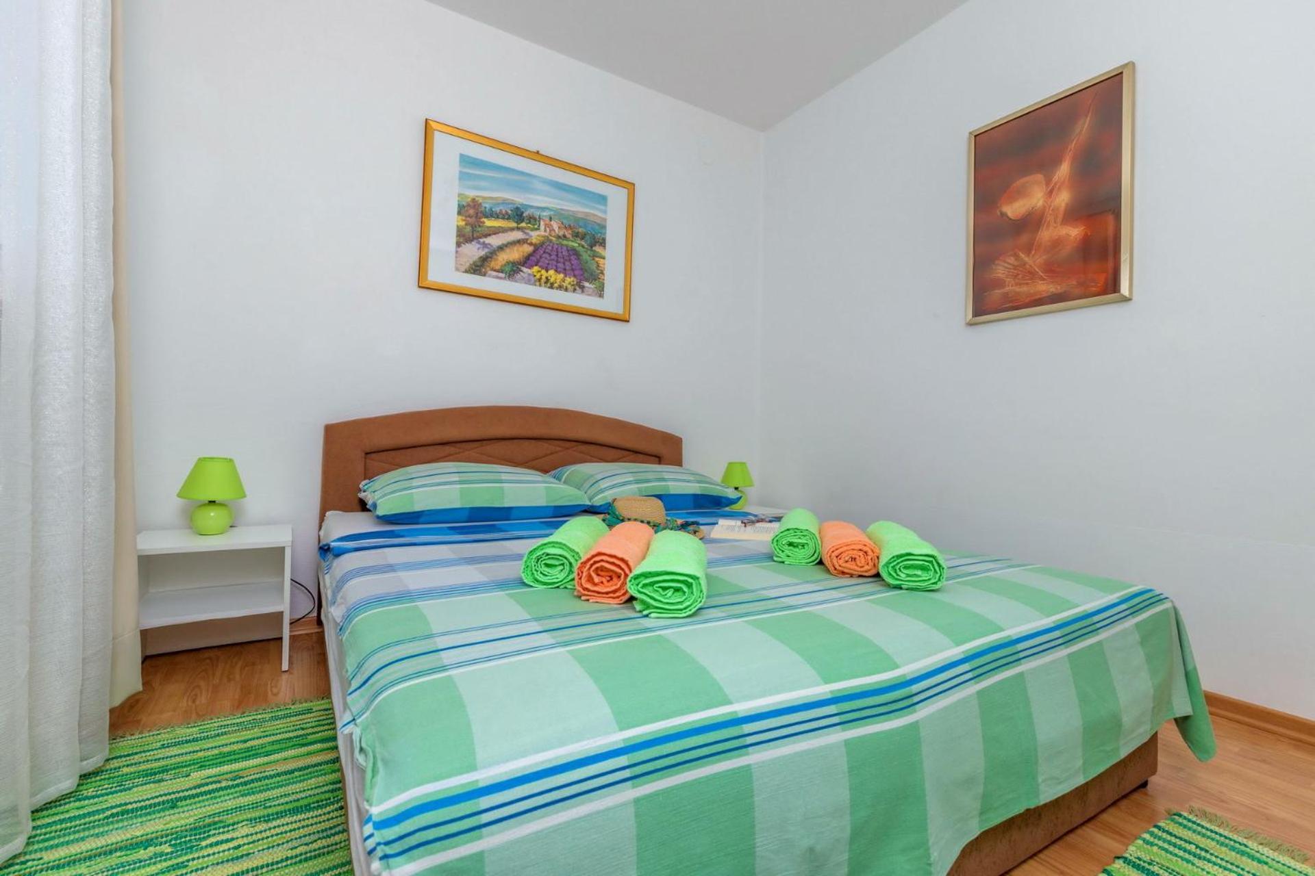 Apartments Kremenici Малинска Экстерьер фото