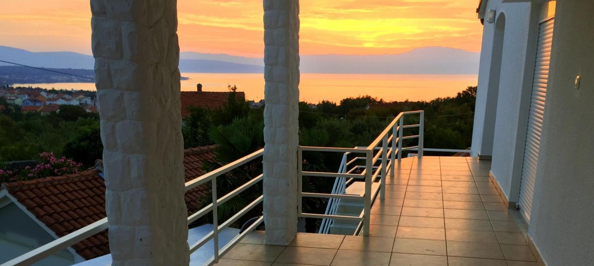 Apartments Kremenici Малинска Экстерьер фото
