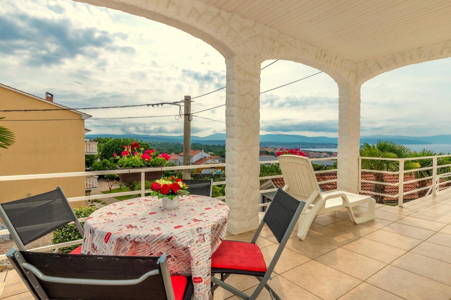 Apartments Kremenici Малинска Экстерьер фото