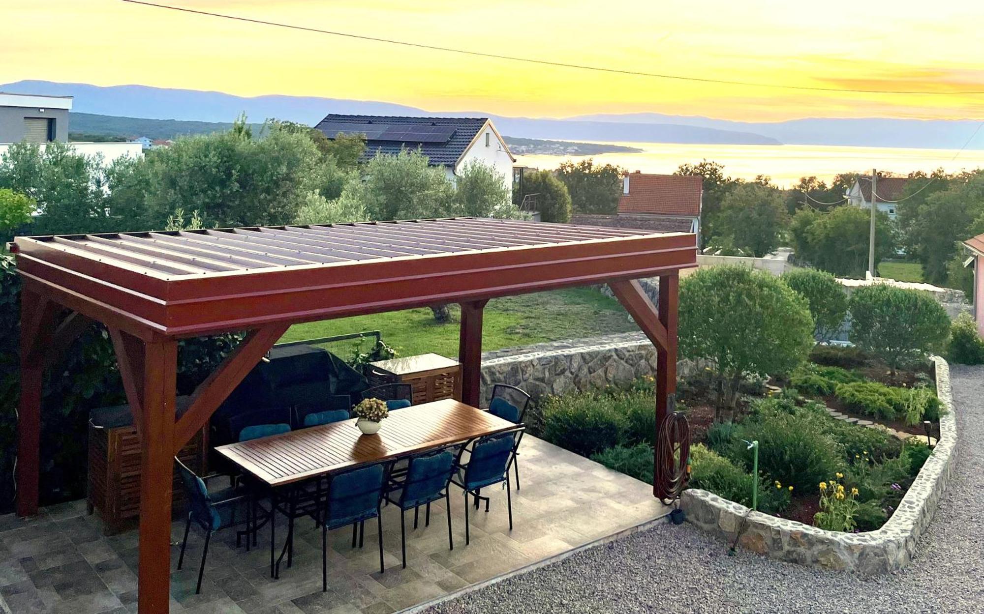 Apartments Kremenici Малинска Экстерьер фото