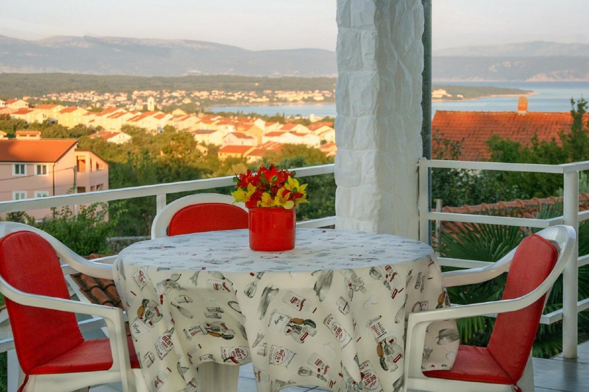 Apartments Kremenici Малинска Экстерьер фото