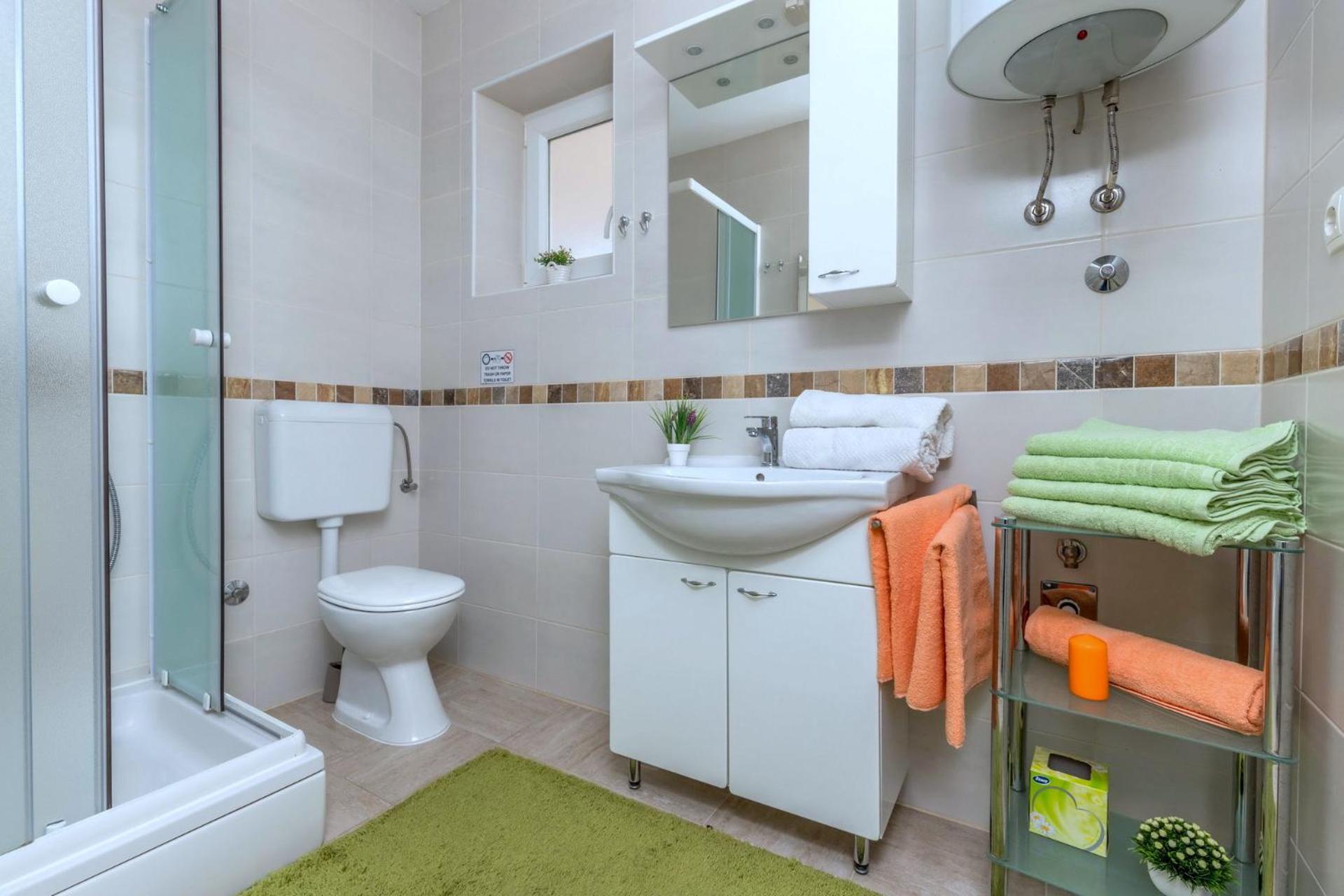 Apartments Kremenici Малинска Экстерьер фото