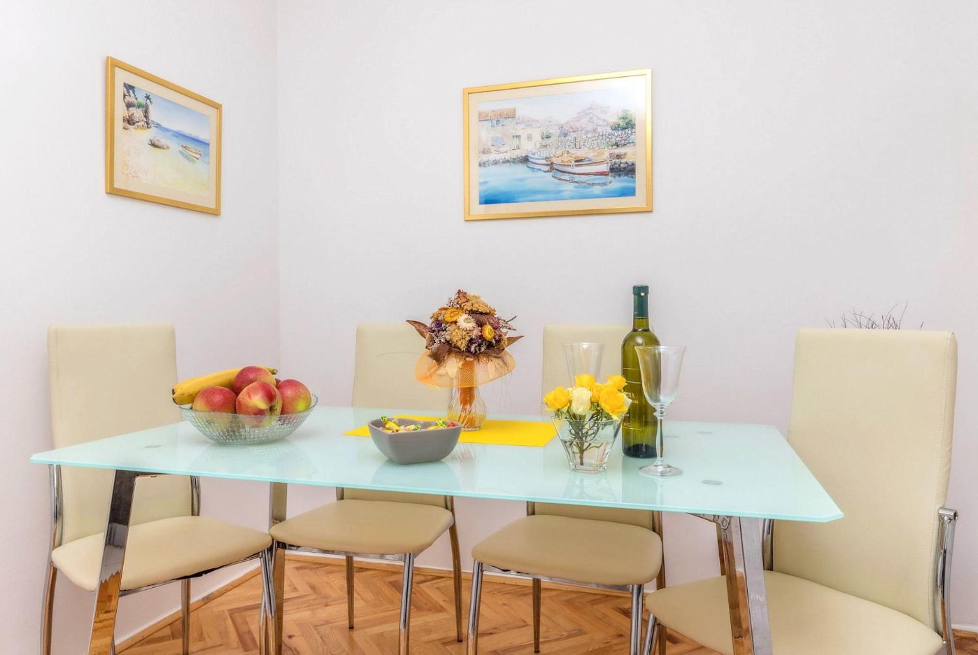 Apartments Kremenici Малинска Экстерьер фото