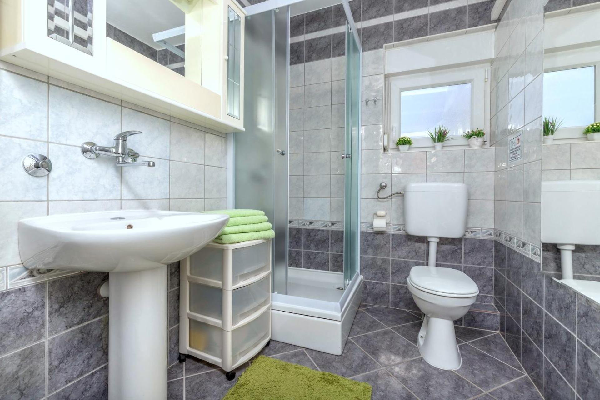 Apartments Kremenici Малинска Экстерьер фото
