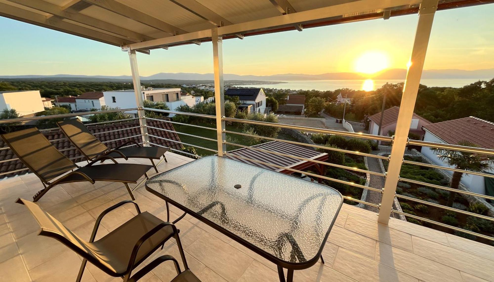 Apartments Kremenici Малинска Номер фото